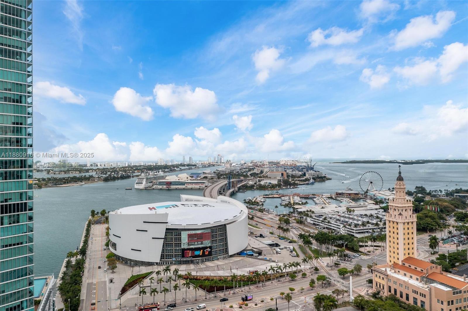 PARAMOUNT MIAMI WORLDCENT - Residential