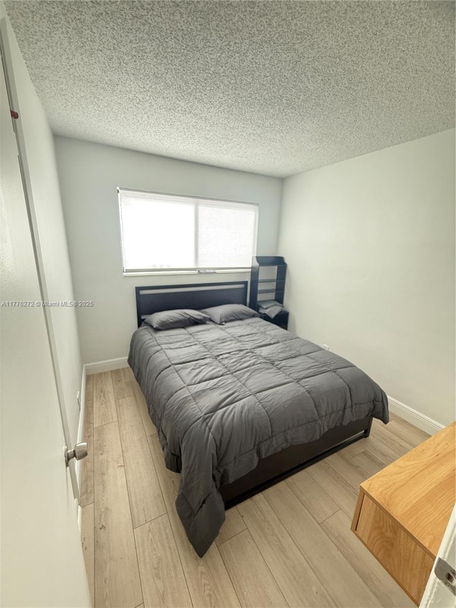 DEER-POMP ESTATES - Residential