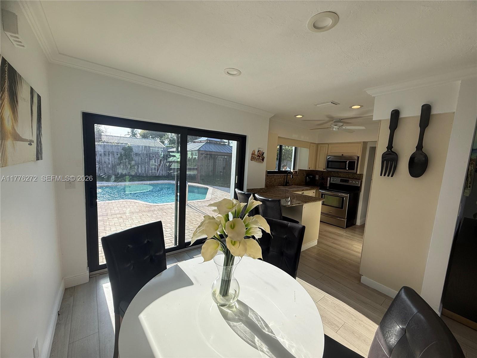 DEER-POMP ESTATES - Residential