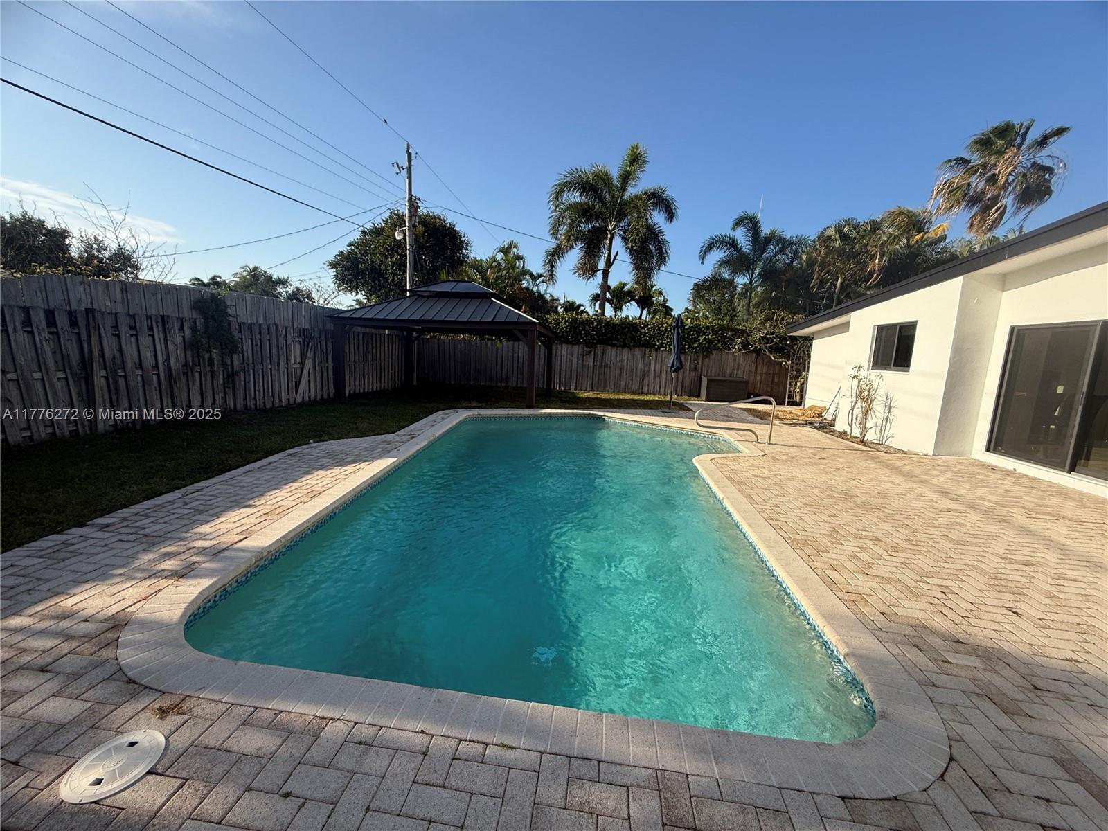 DEER-POMP ESTATES - Residential