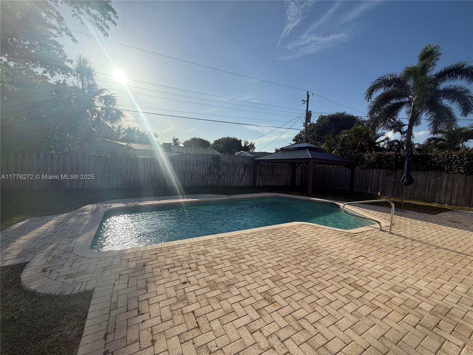 DEER-POMP ESTATES - Residential