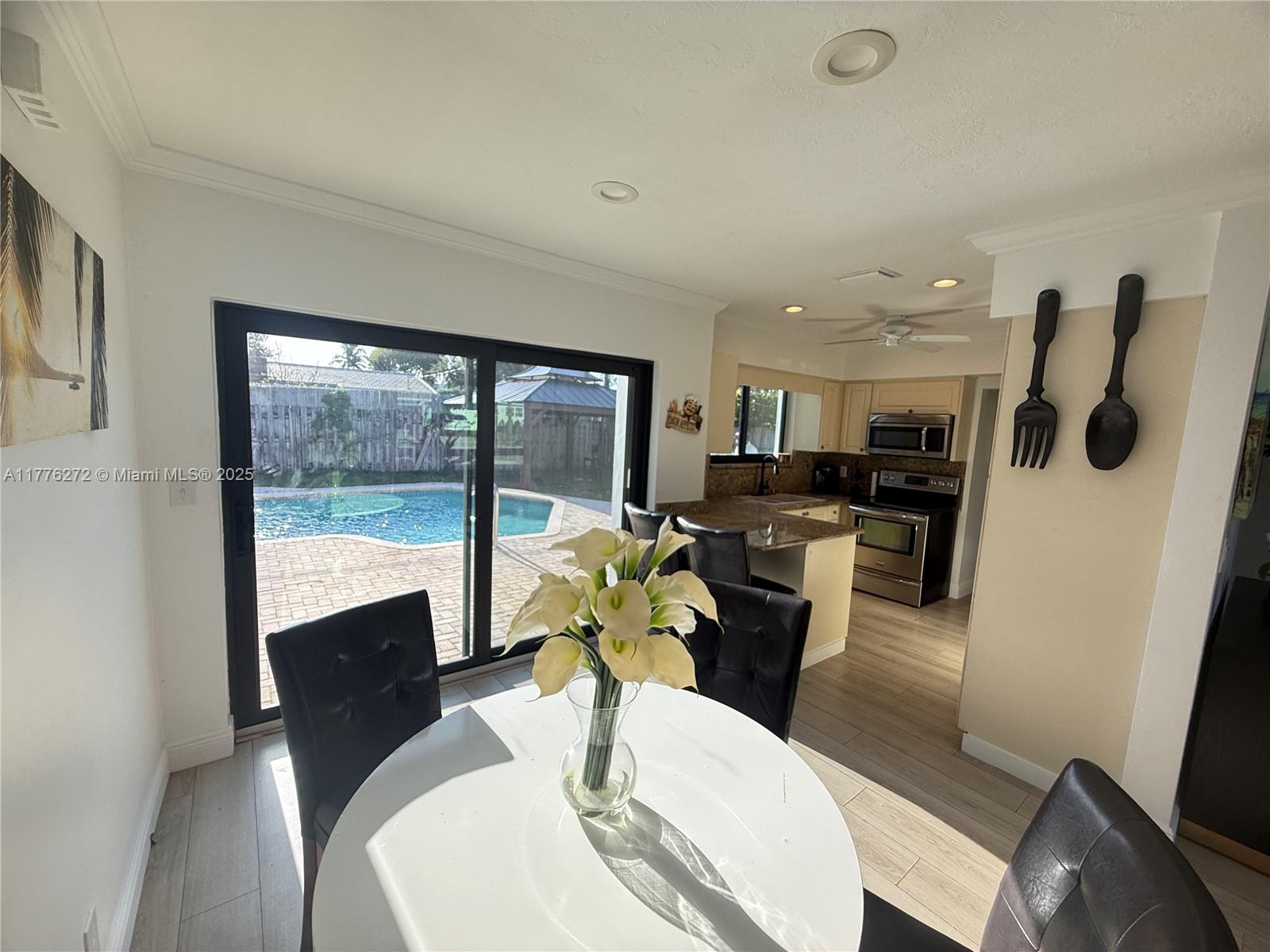 DEER-POMP ESTATES - Residential