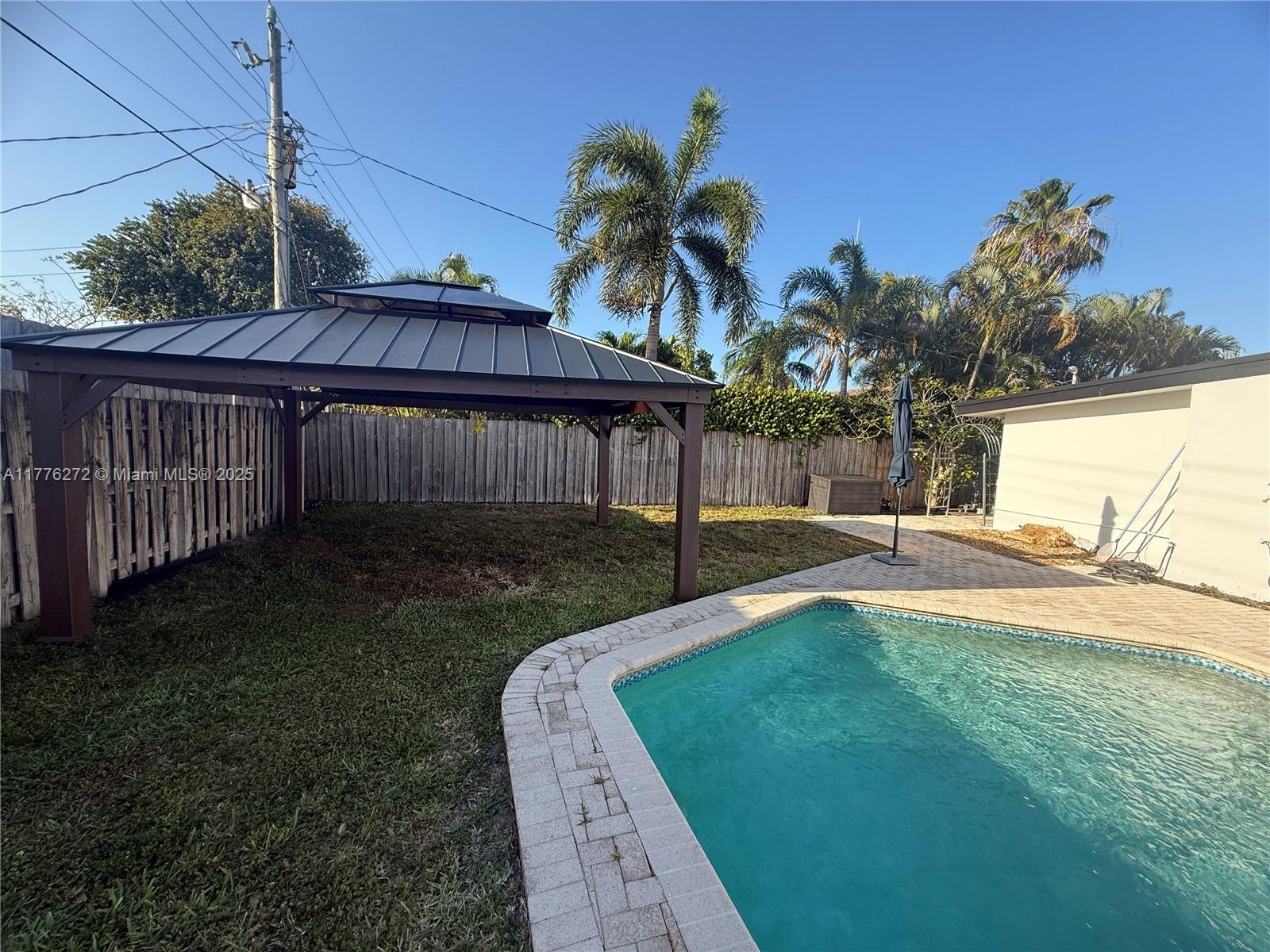 DEER-POMP ESTATES - Residential