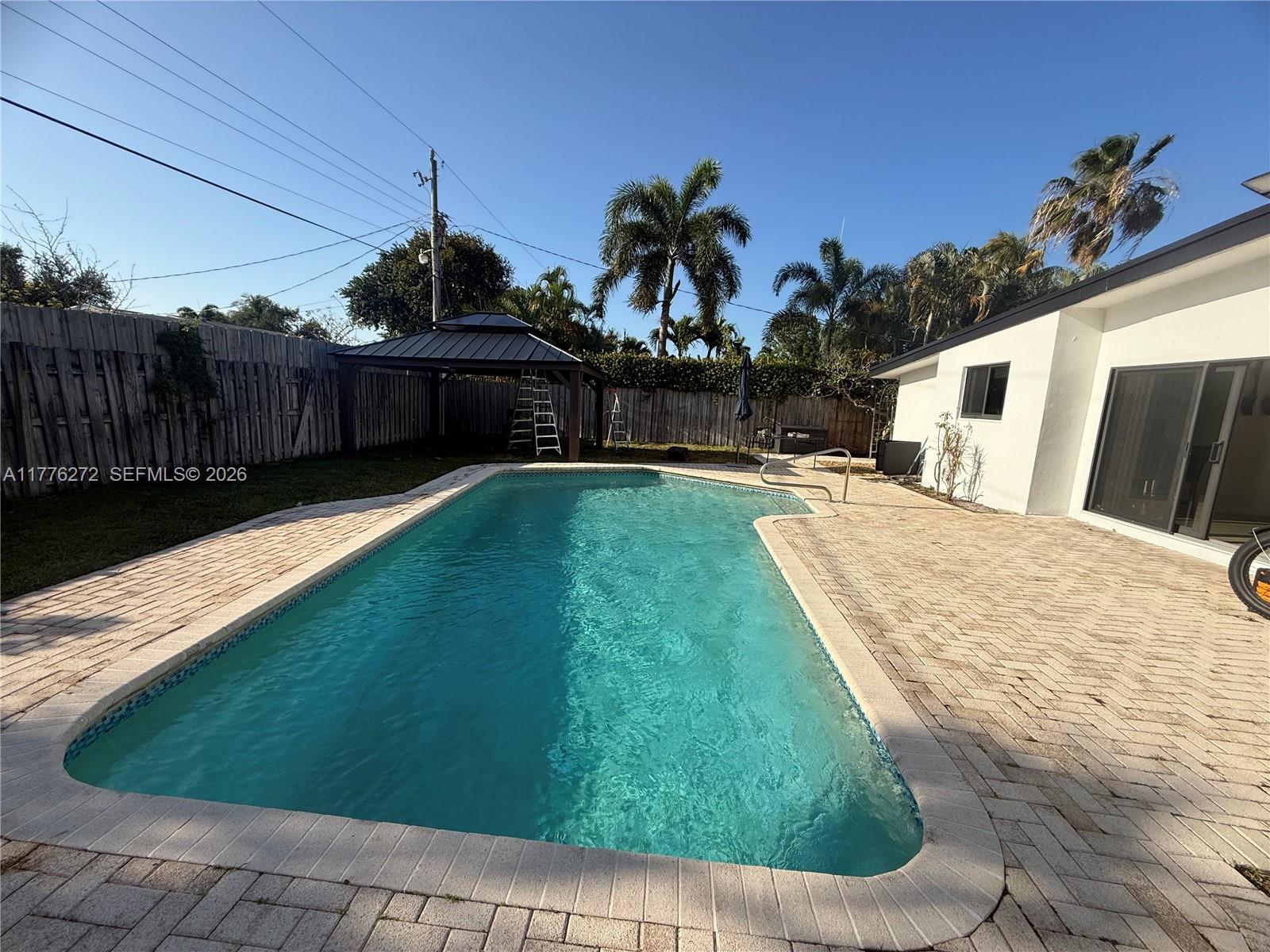 DEER-POMP ESTATES - Residential