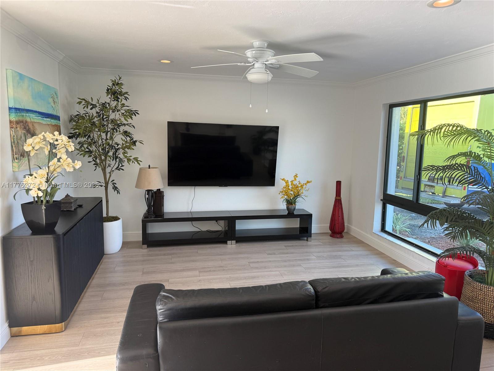5001 Ne 23rd Ave, Lighthouse Point, Broward County, Florida - 4 Bedrooms  
3 Bathrooms - 