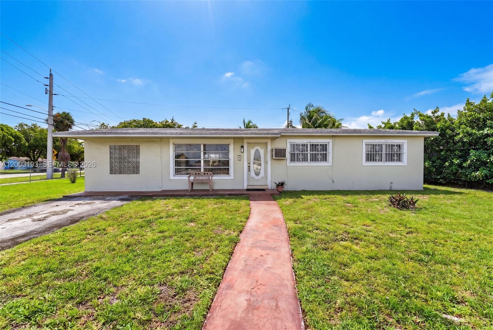 LAKE LUCERNE SEC 1 - Residential