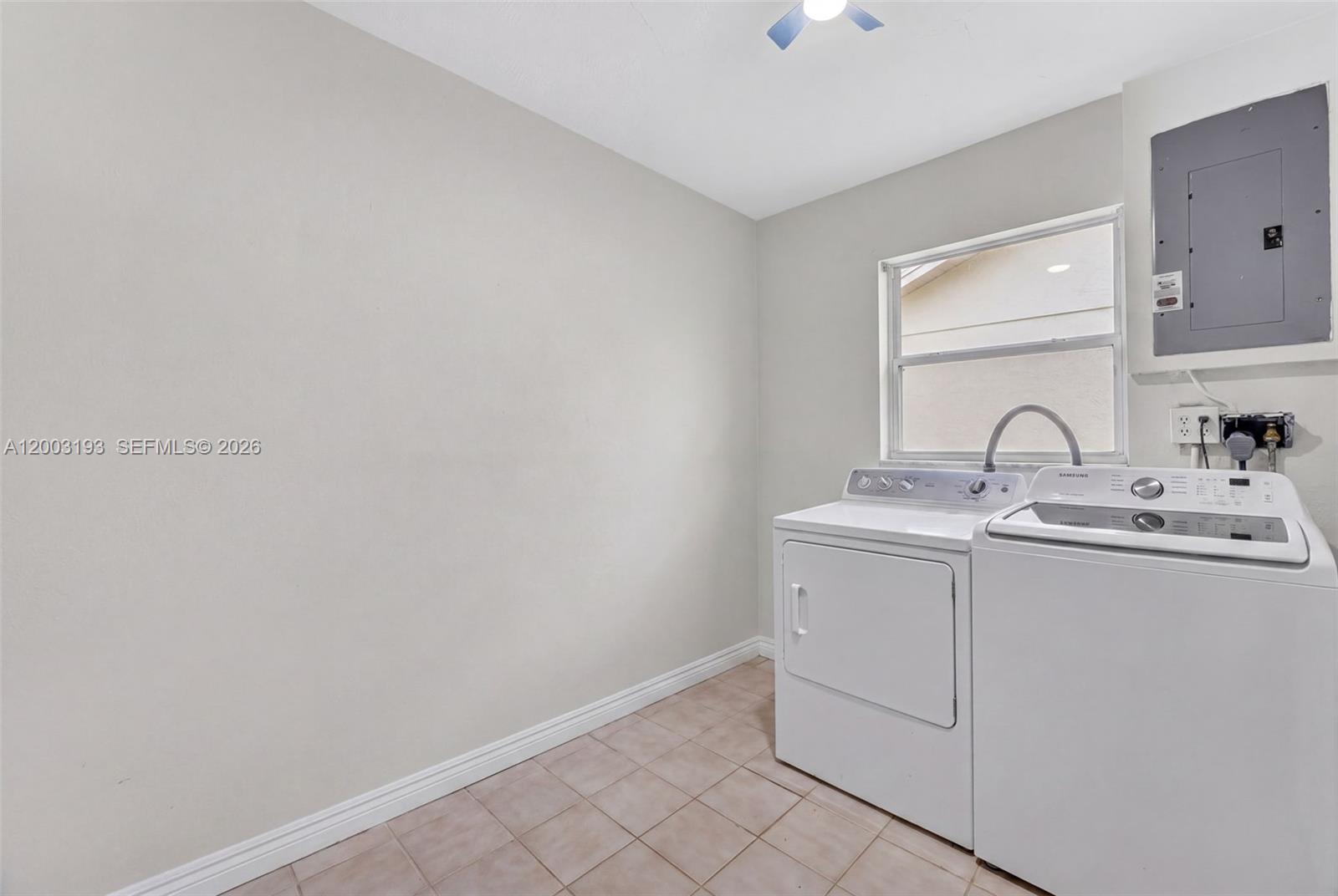 LAKE LUCERNE SEC 1 - Residential