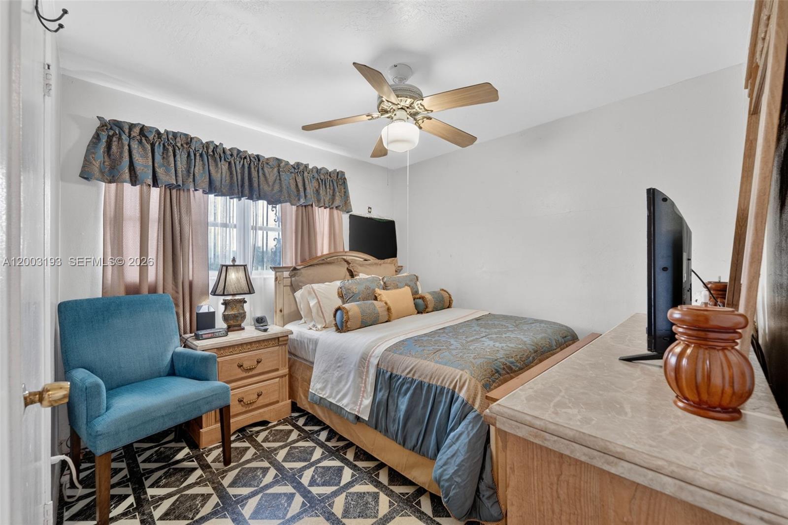 LAKE LUCERNE SEC 1 - Residential