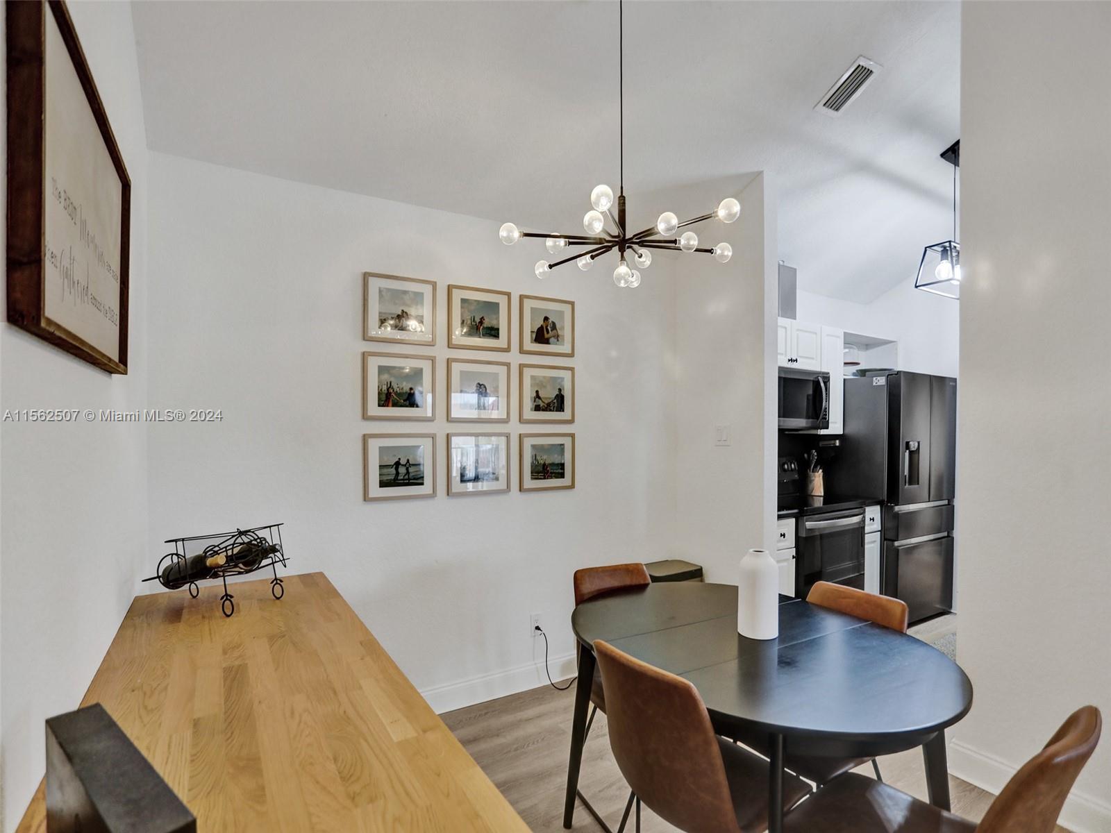 ROYAL PALM PLACE - Residential