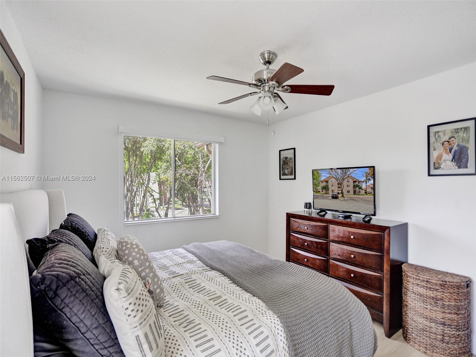 ROYAL PALM PLACE - Residential