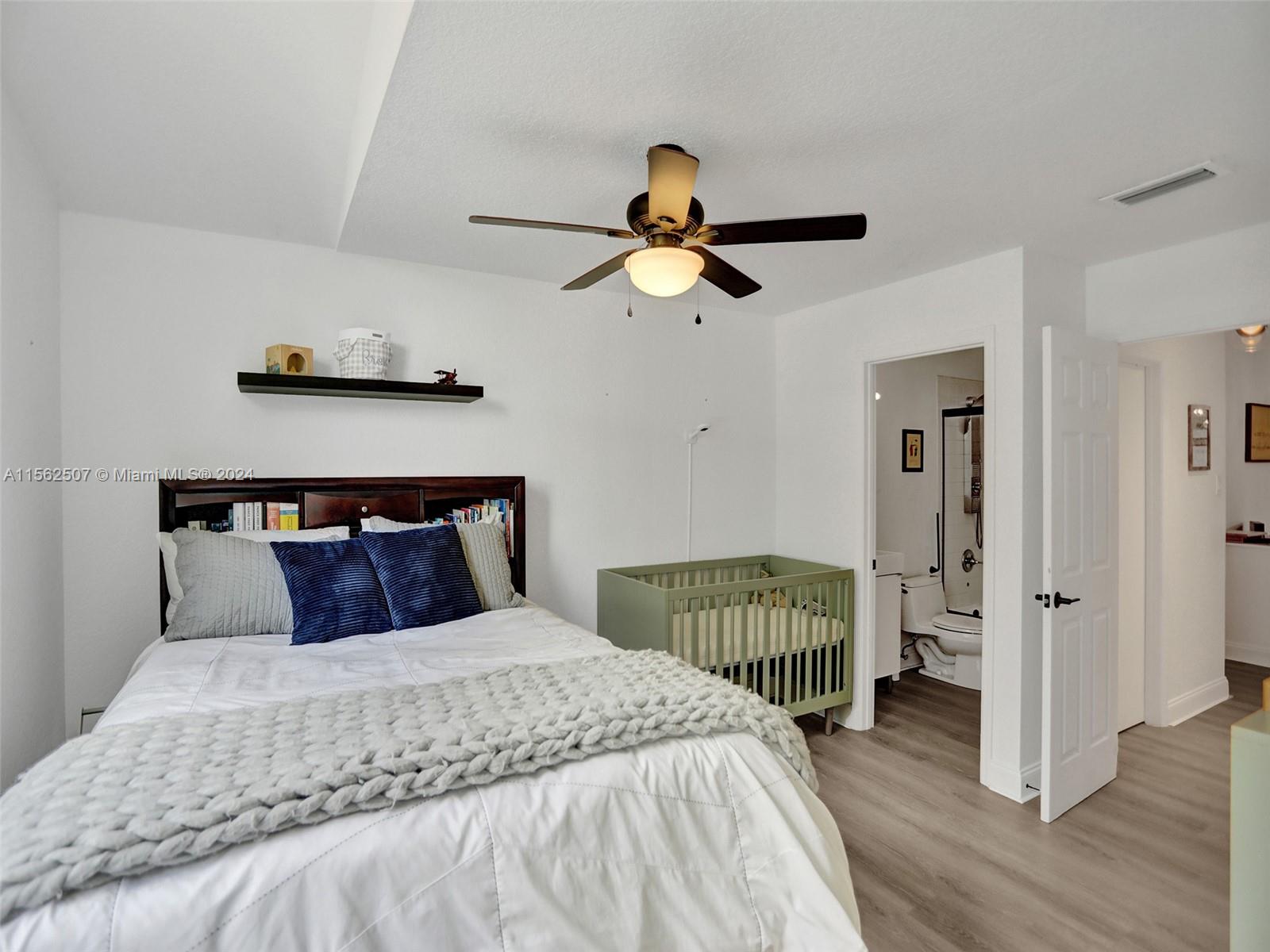 ROYAL PALM PLACE - Residential