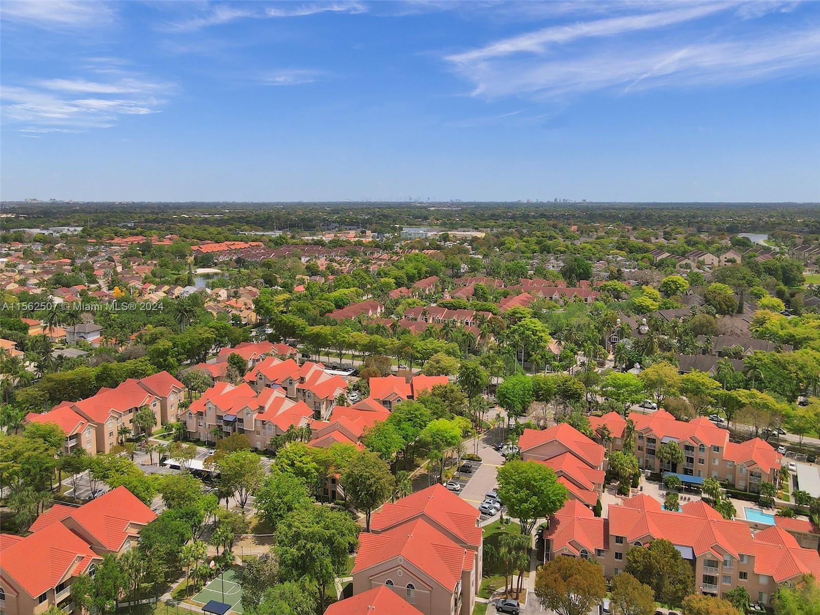 ROYAL PALM PLACE - Residential