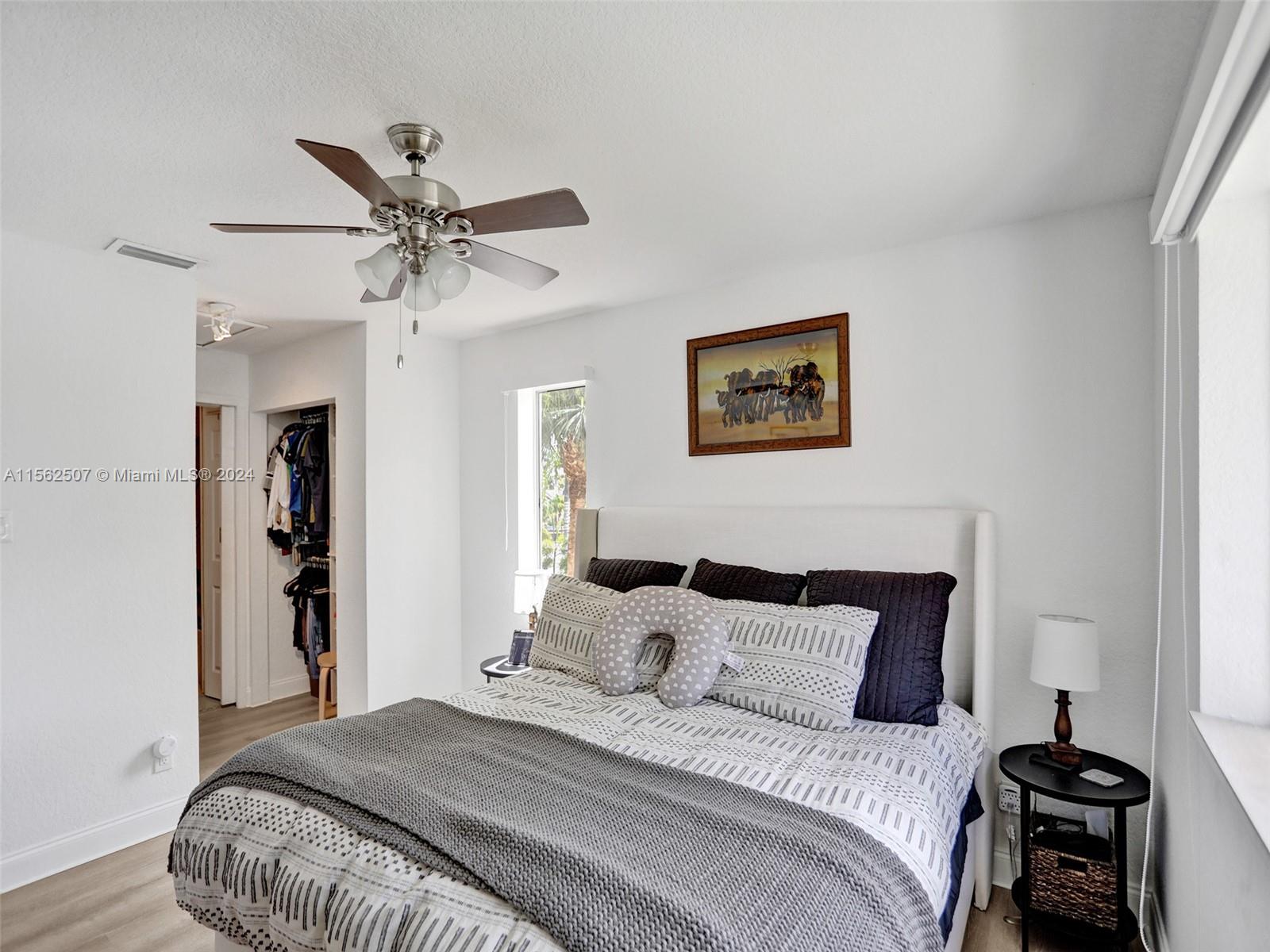ROYAL PALM PLACE - Residential