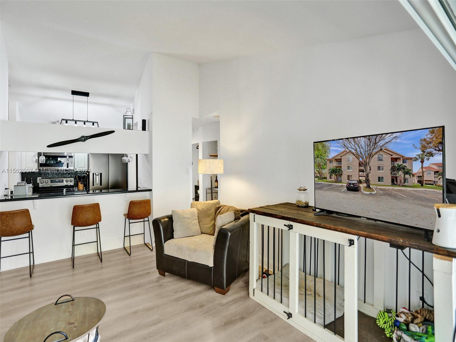 ROYAL PALM PLACE - Residential
