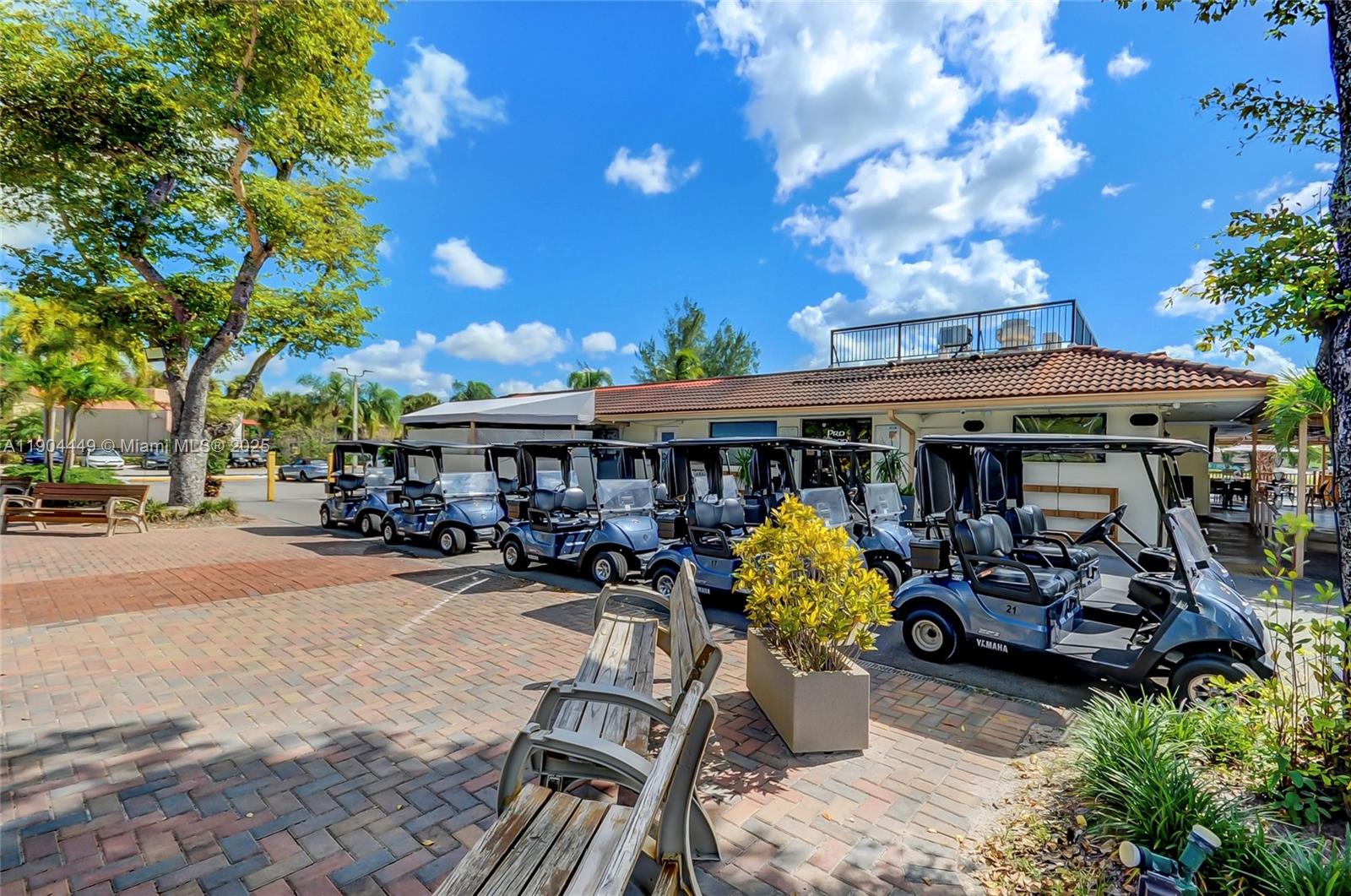 COSTA DEL SOL CONDO NO 2 - Residential