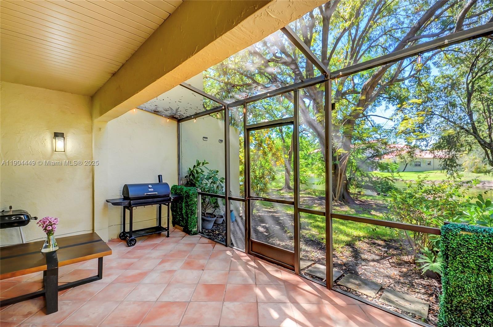 COSTA DEL SOL CONDO NO 2 - Residential