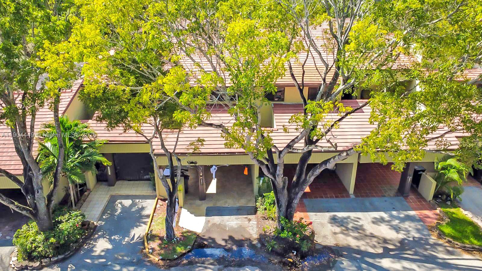 COSTA DEL SOL CONDO NO 2 - Residential