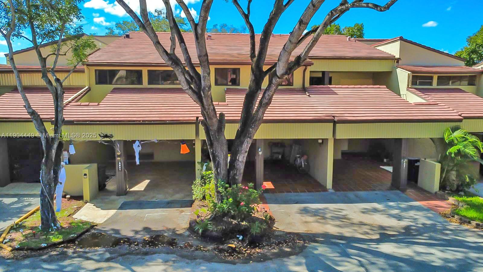 COSTA DEL SOL CONDO NO 2 - Residential