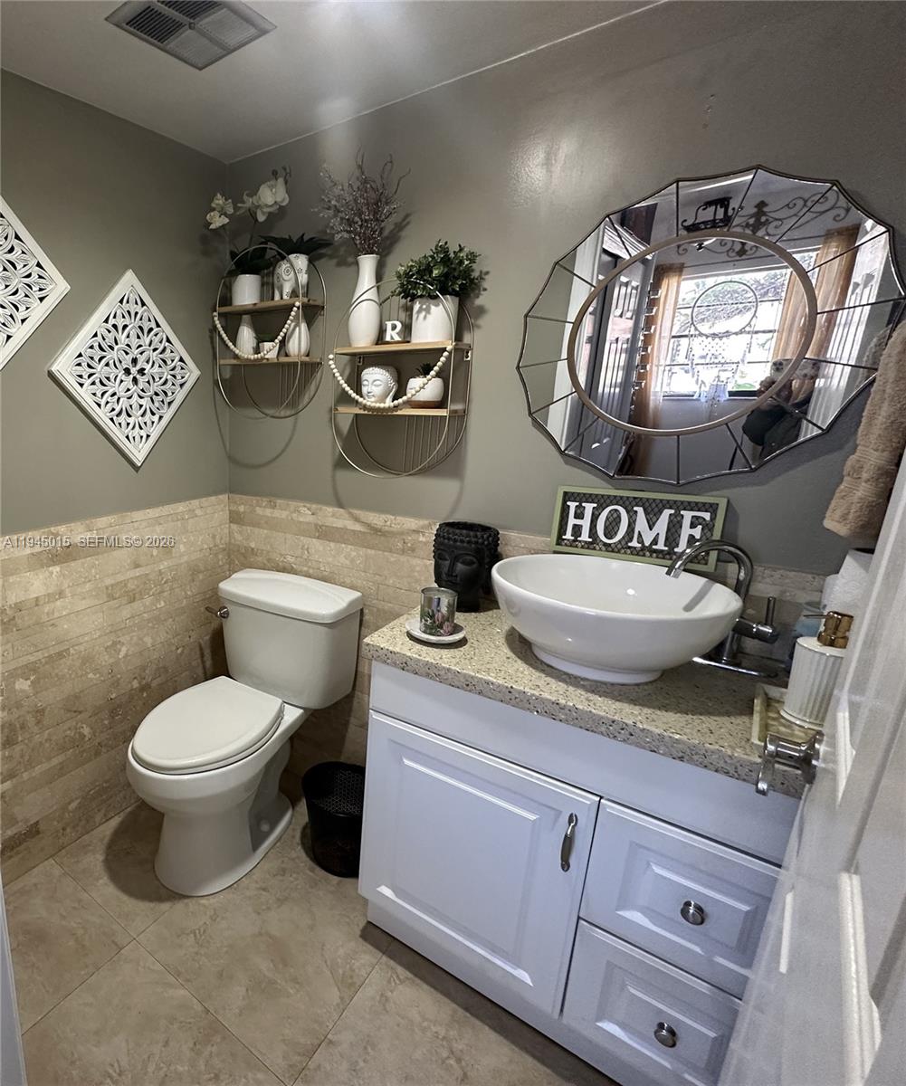 THE ODA HOMES CONDO - Residential