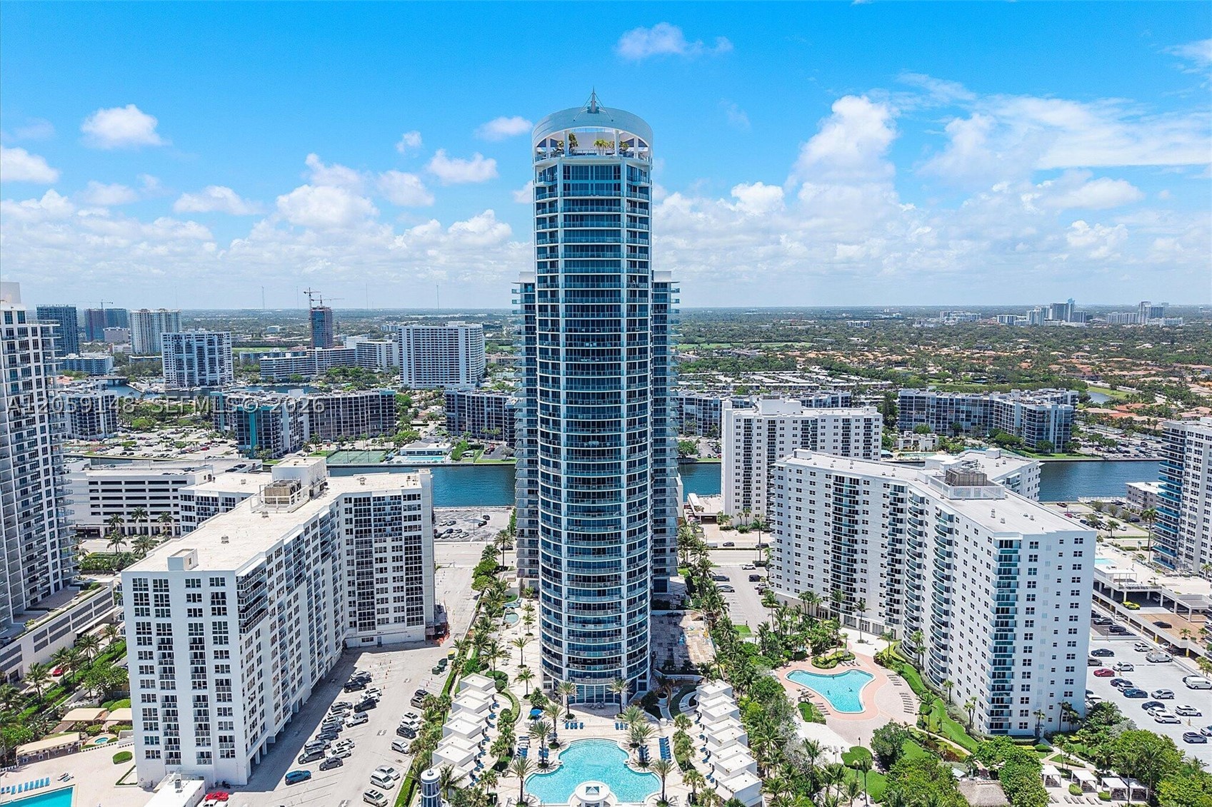 3101 S Ocean Dr 3607