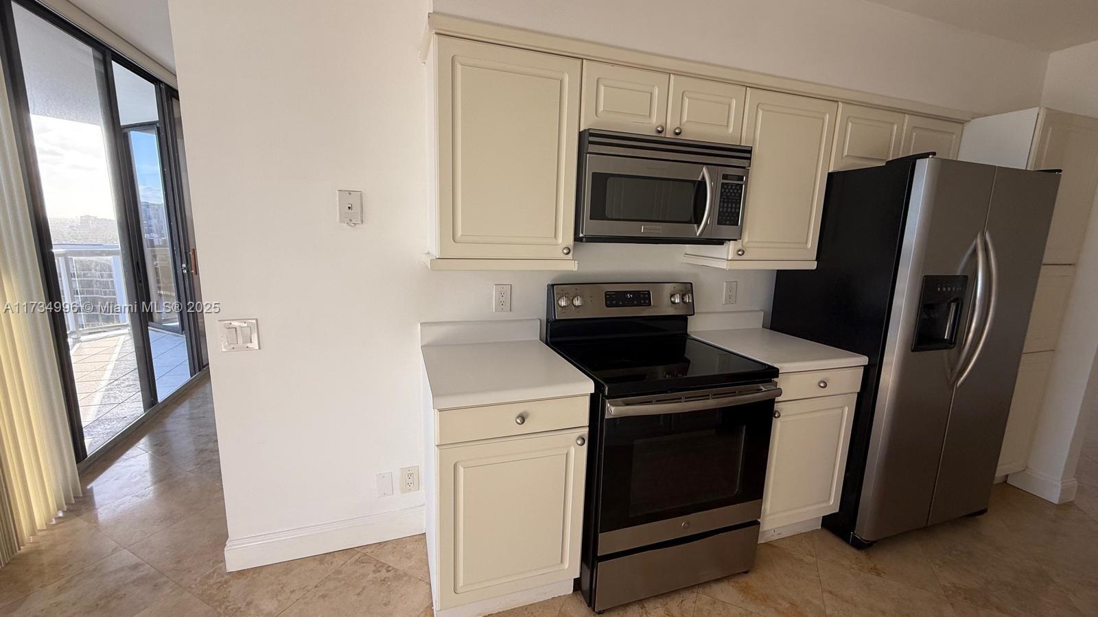 HARBORSIDE - Residential
