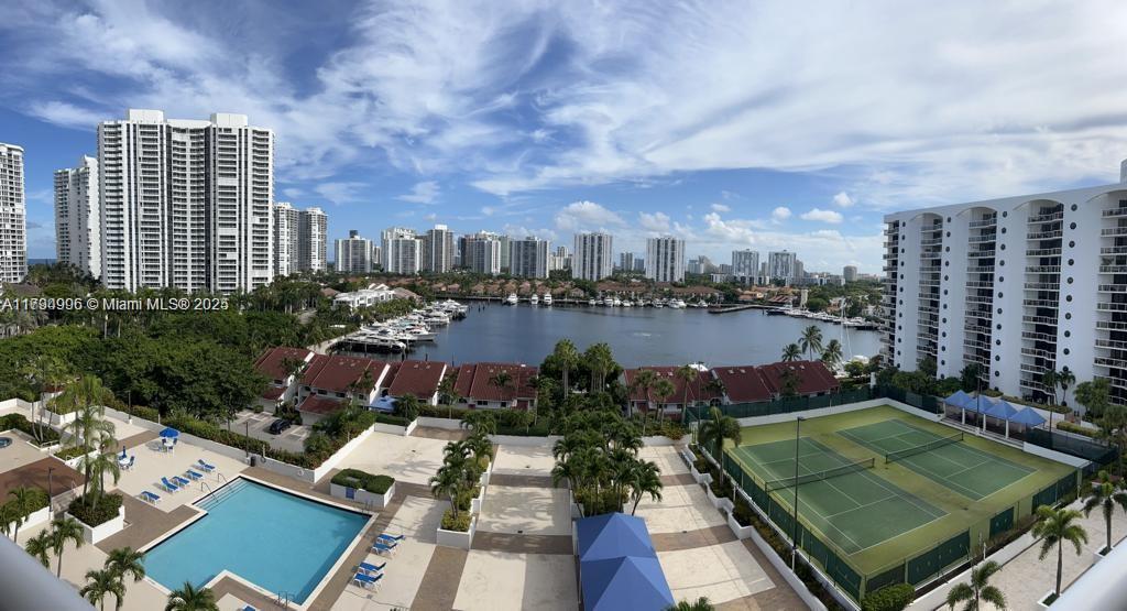 HARBORSIDE - Residential