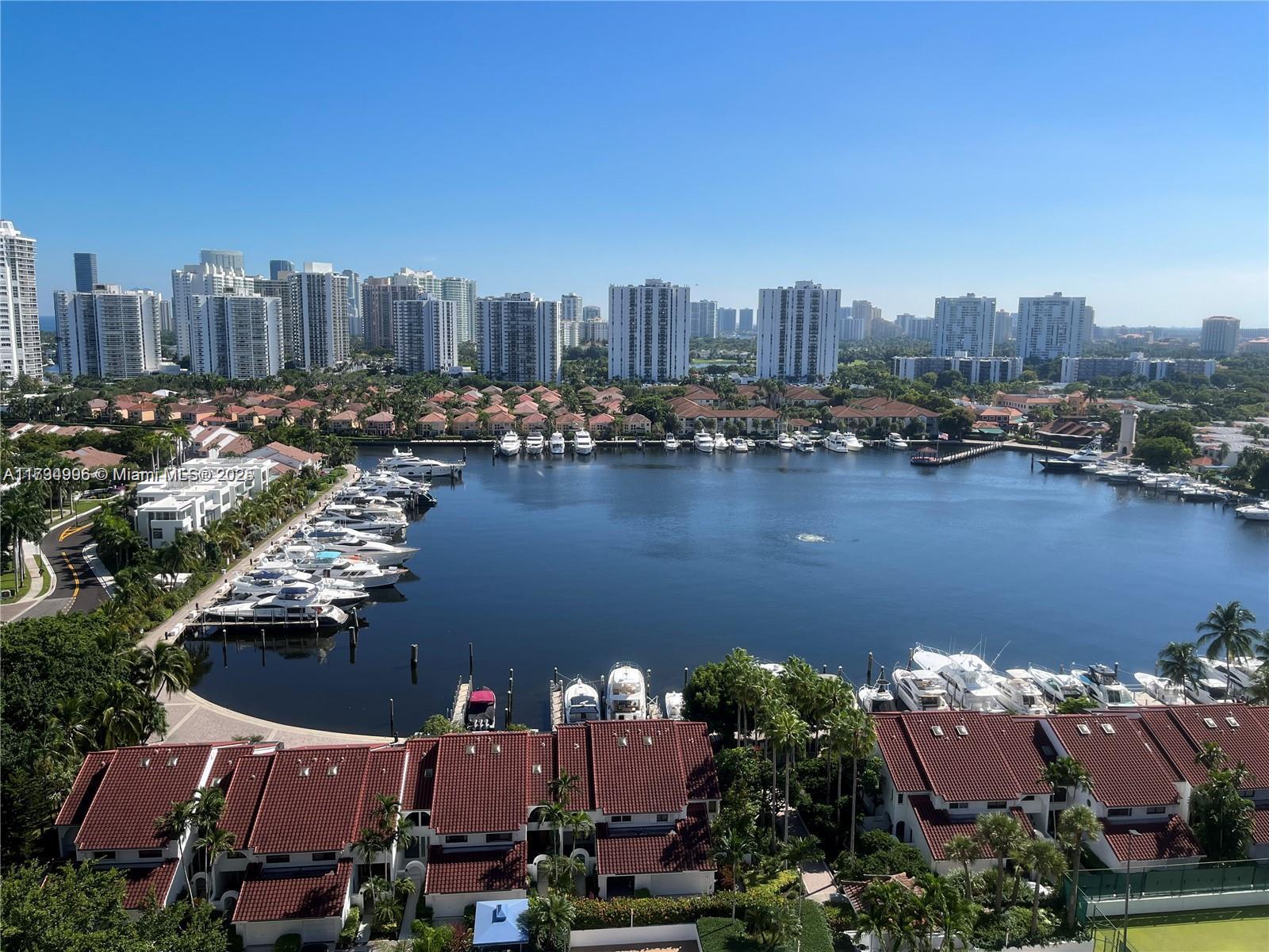 HARBORSIDE - Residential