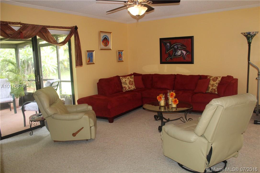 Mirror Lakes 01 - Residential