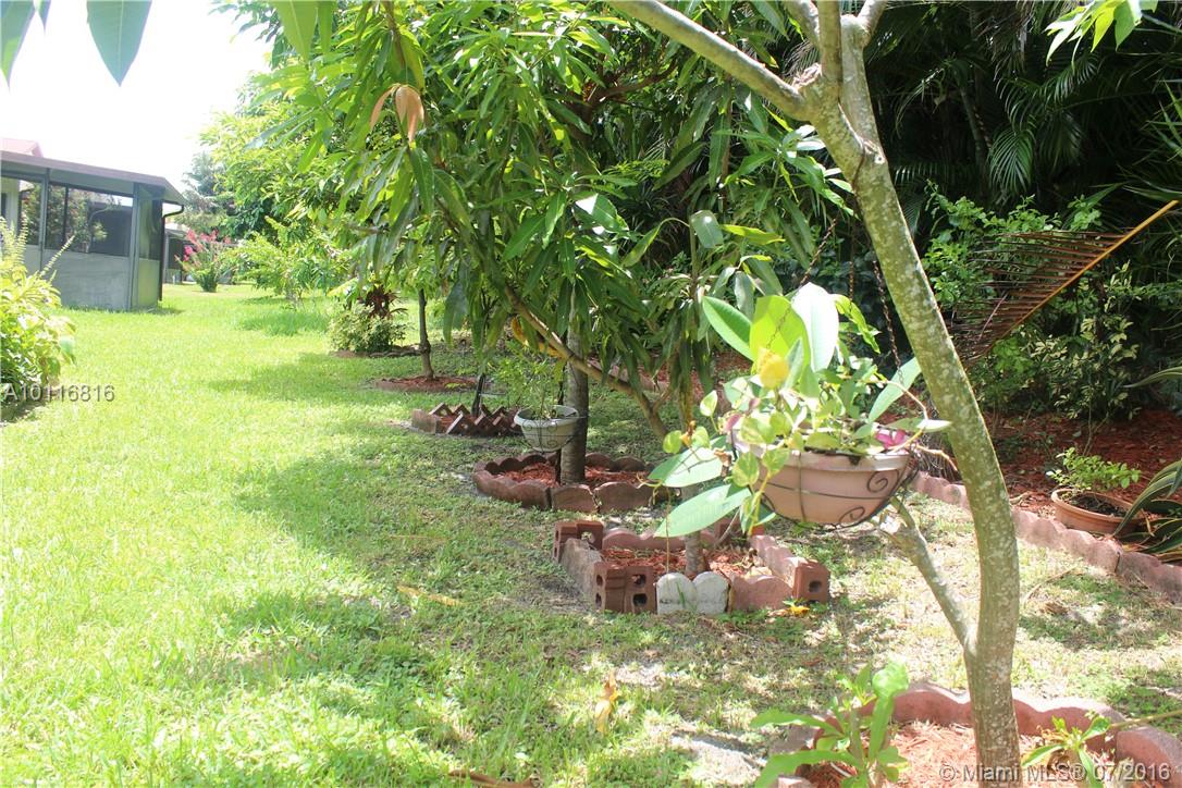 Mirror Lakes 01 - Residential