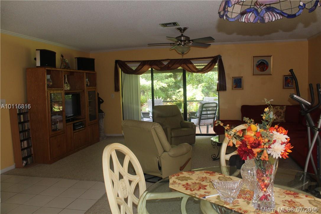 Mirror Lakes 01 - Residential