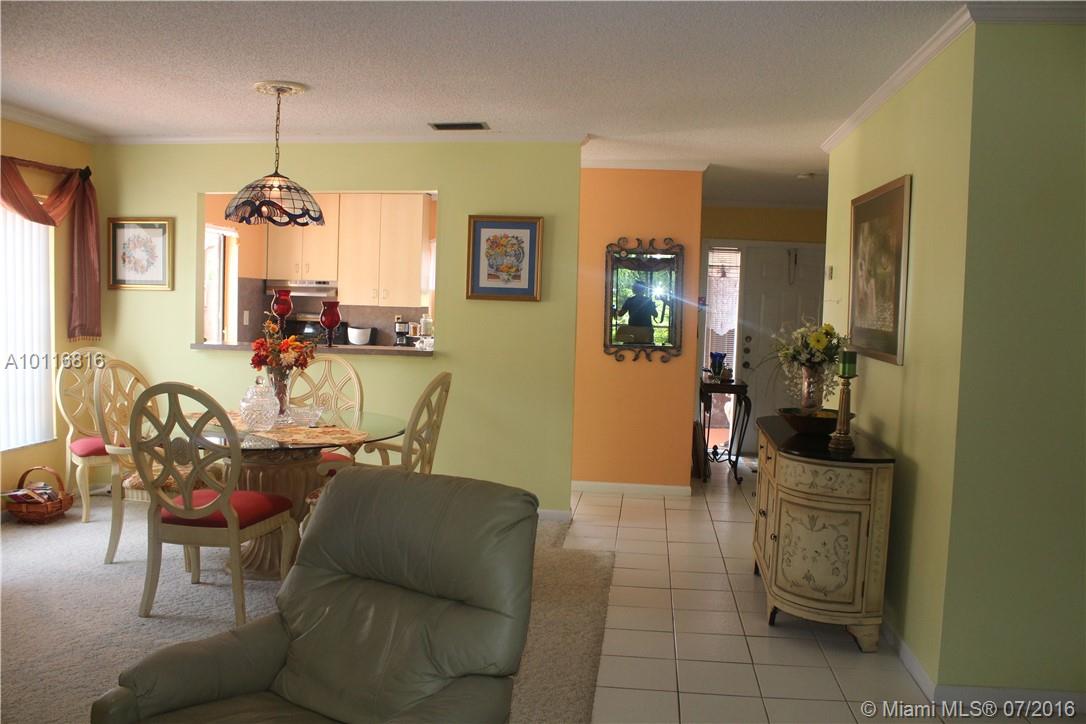 Mirror Lakes 01 - Residential