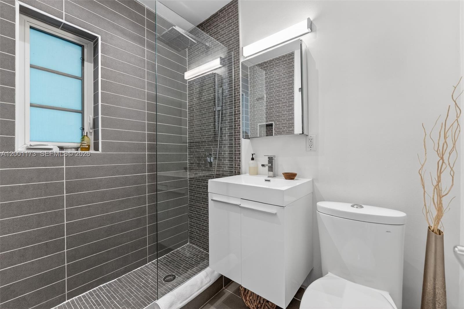 ARCADIA CONDO OF MIAMI BEA - Residential