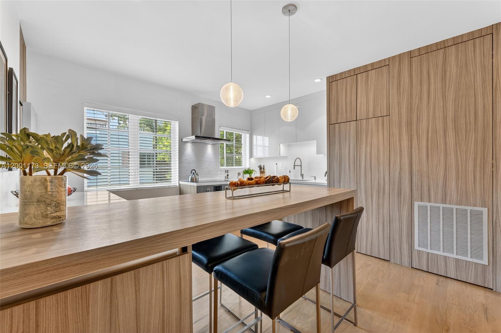 ARCADIA CONDO OF MIAMI BEA - Residential