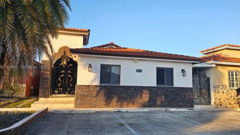  Hialeah Gardens FL 33018