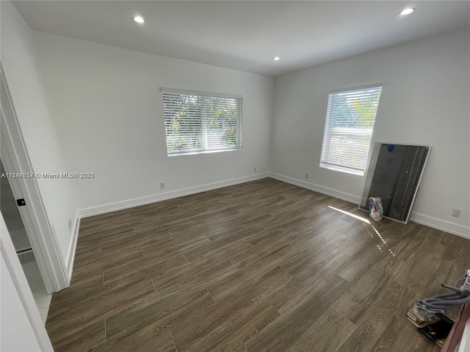 CITY OF MIAMI SOUTH - Residential Lease