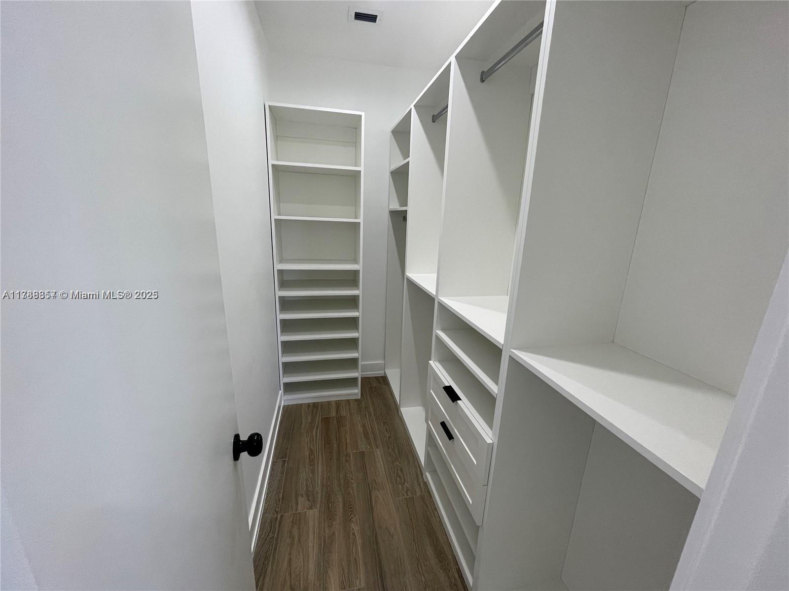 CITY OF MIAMI SOUTH - Residential Lease