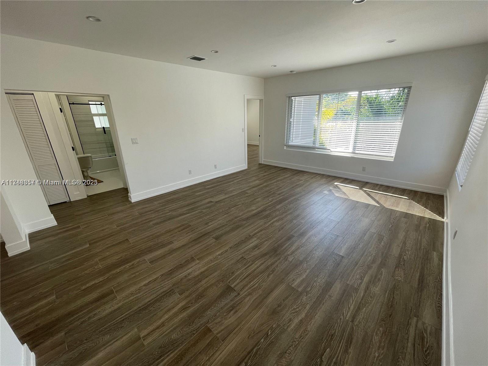 CITY OF MIAMI SOUTH - Residential Lease
