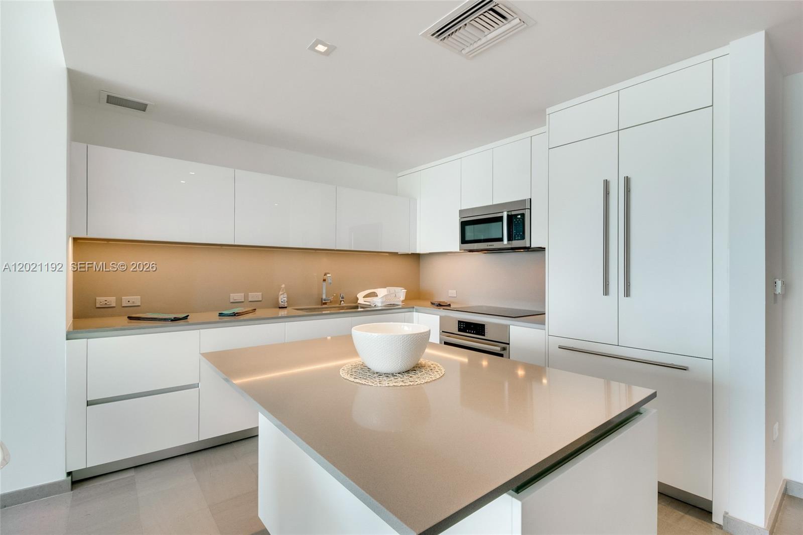 88 SW 7th St 1905