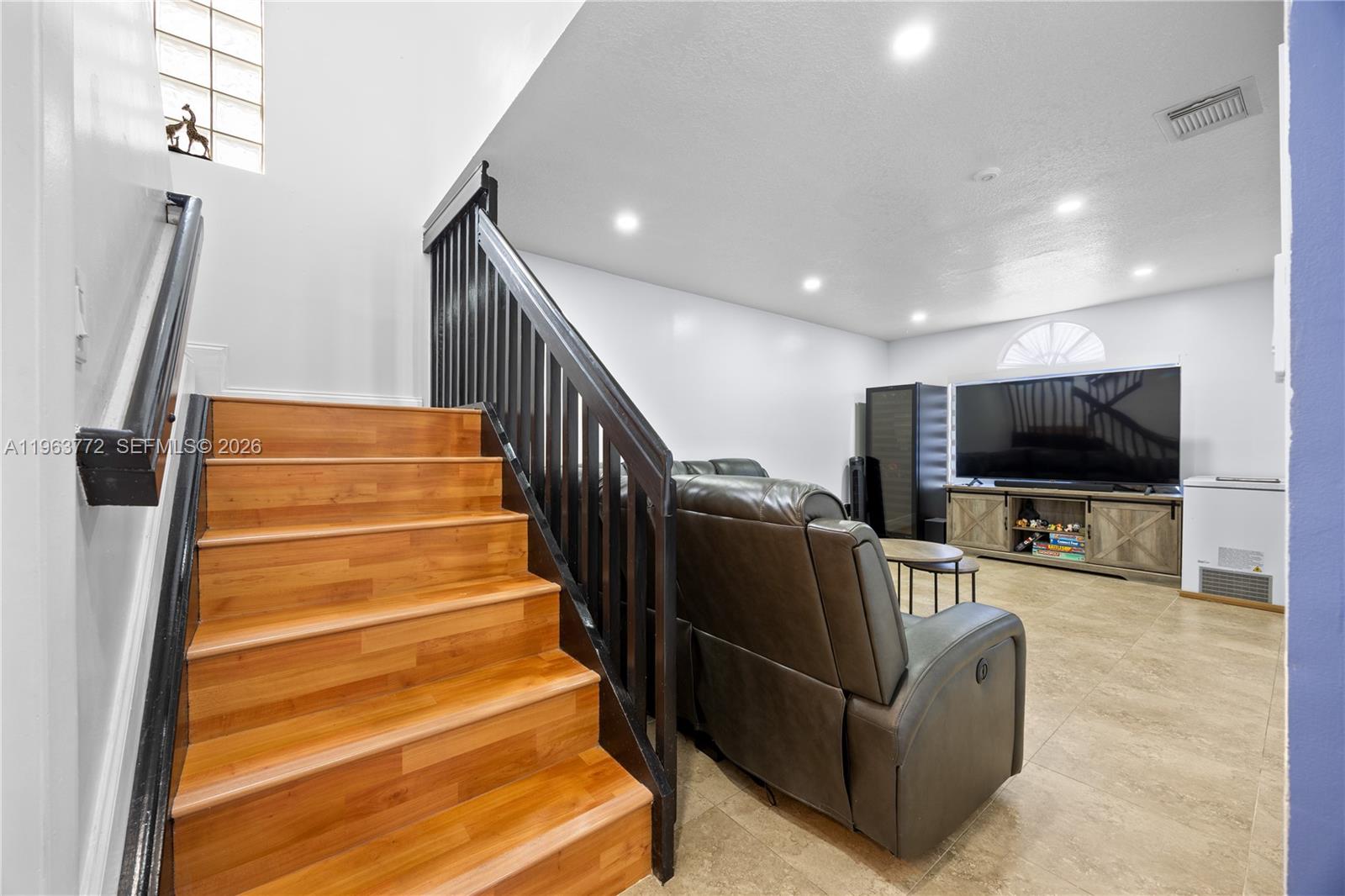 PAUL MARKS SUB - Residential