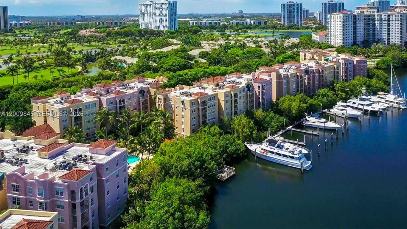 THE YACHT CLUB AT AVENTUR - Residential