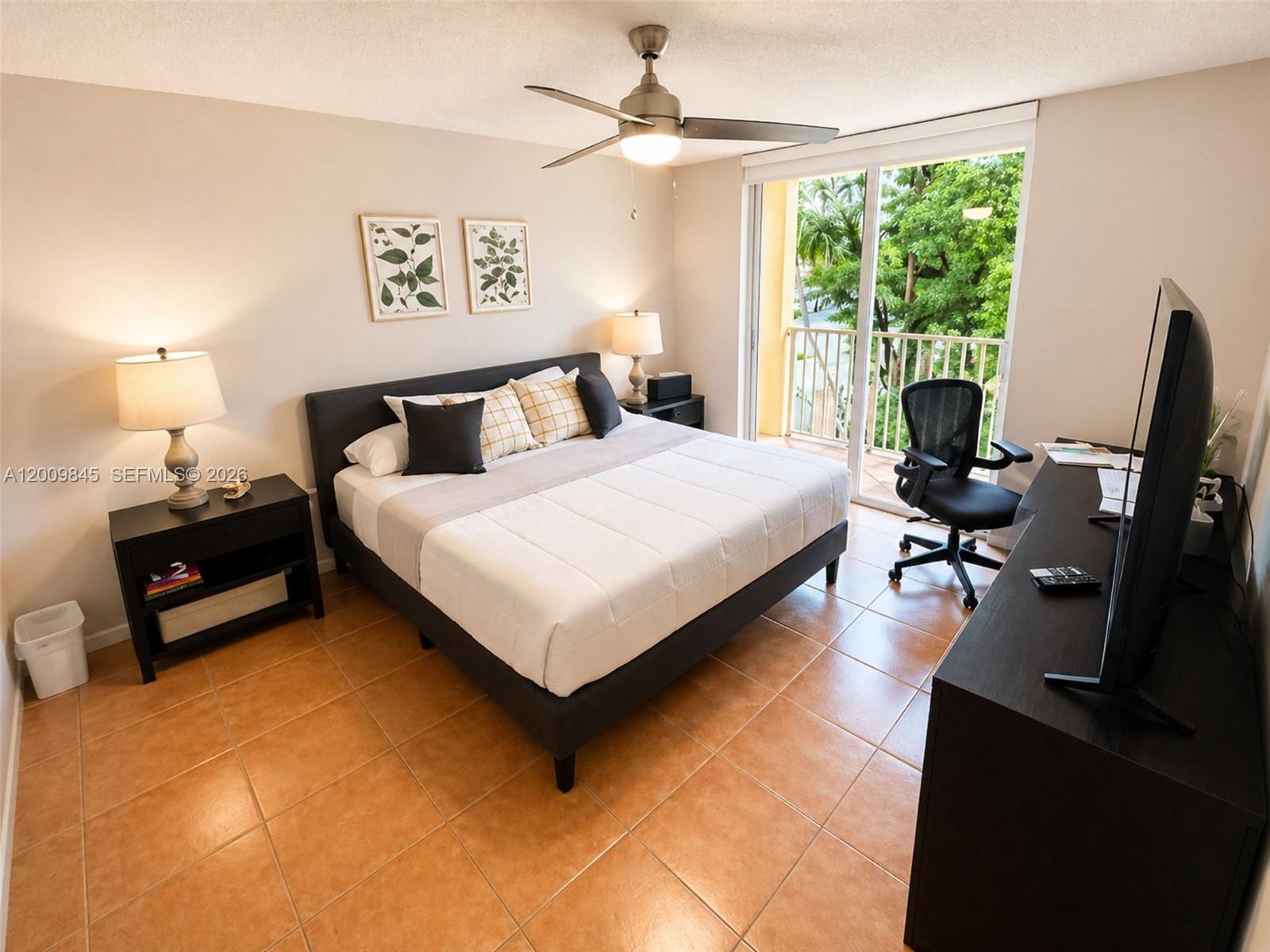 THE YACHT CLUB AT AVENTUR - Residential