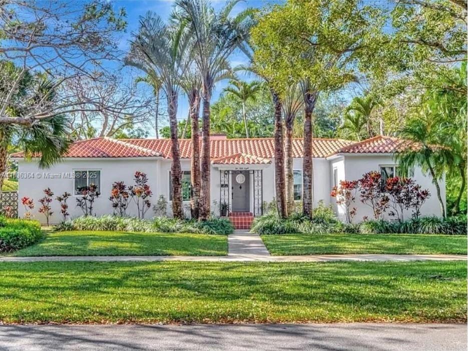 MIAMI SHORES SEC 1 AMD - Residential Lease