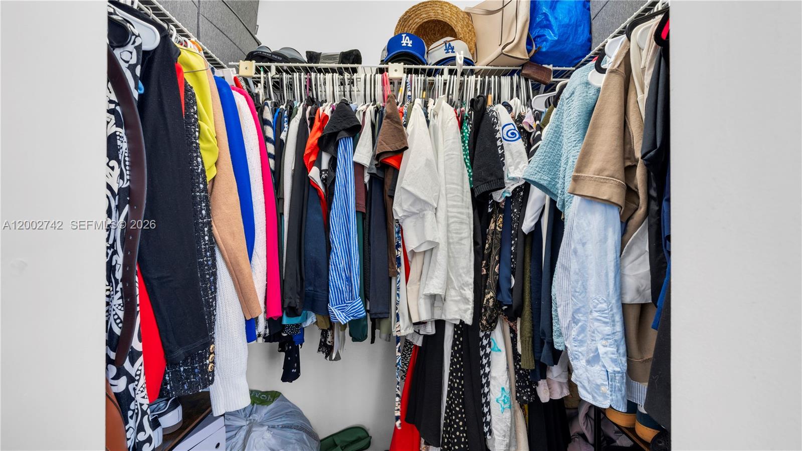 PAUL MARKS SUB - Residential