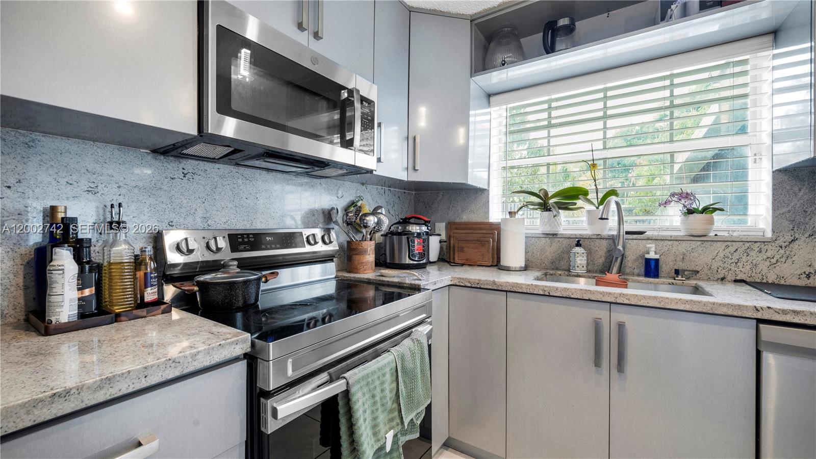 PAUL MARKS SUB - Residential