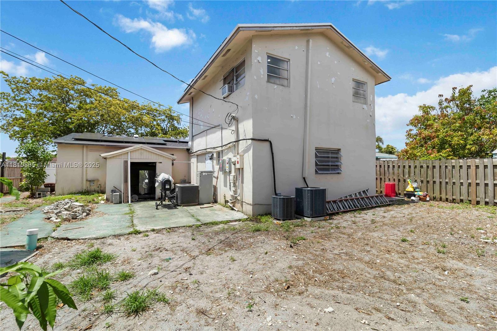 DRIFTWOOD ACRES - Residential