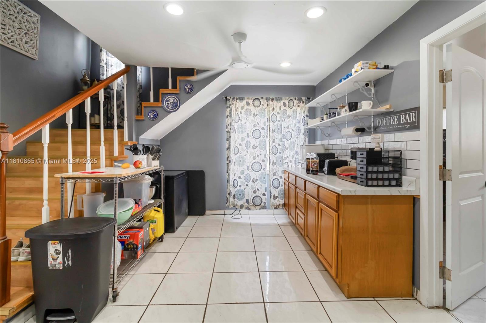 DRIFTWOOD ACRES - Residential