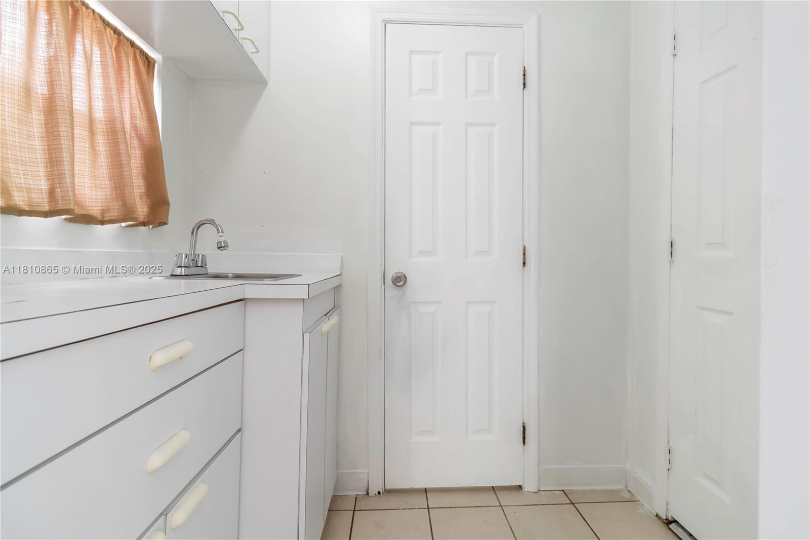 DRIFTWOOD ACRES - Residential