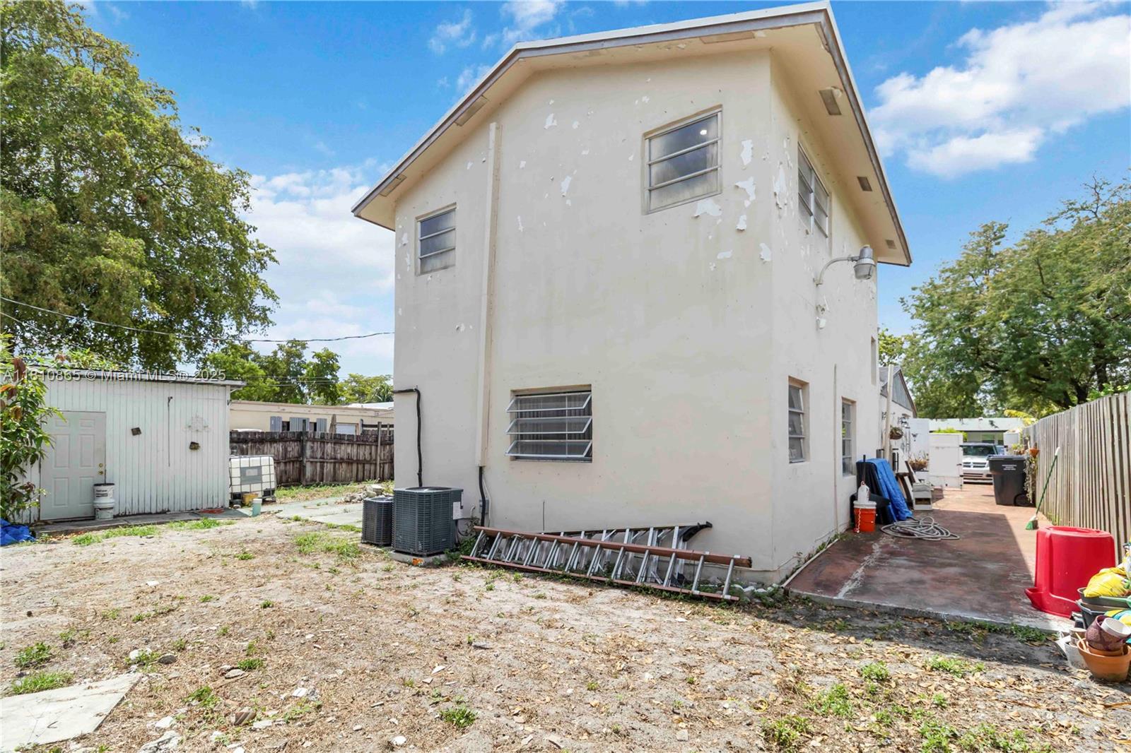 DRIFTWOOD ACRES - Residential