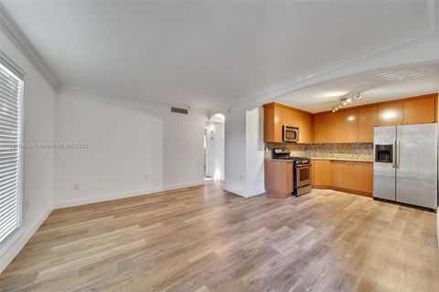 3245 Virginia St 56 Miami FL 33133