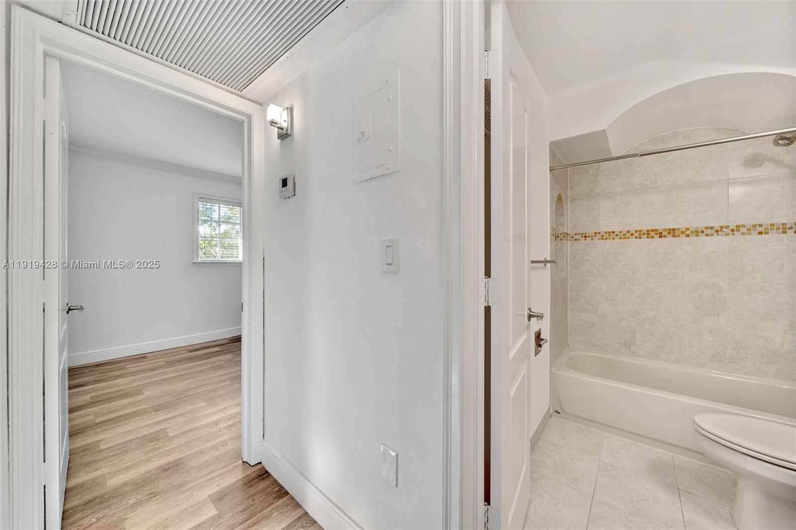 VIRGINIA POINTE CONDO - Residential Lease